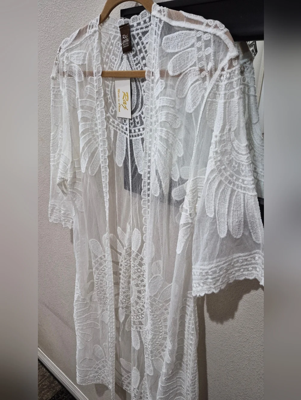Raj White Lace Kimono Duster Sheer Boho Cover Up One Size NWT - Picture 3 of 7